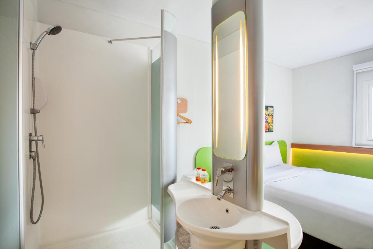 Ibis Budget Semarang Tendean מראה חיצוני תמונה