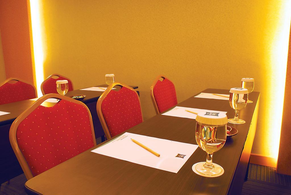Ibis Budget Semarang Tendean מראה חיצוני תמונה